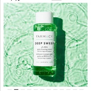 FARMACY deep sweep BHA pore cleaning toner
